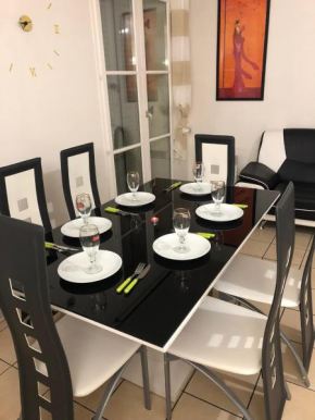 Гостиница Abisha Disney Apartment  Маньи-Ле-Онгр